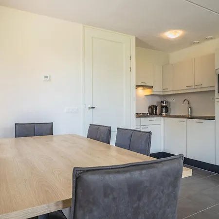 House With Infrared Sauna, 15 Km From Alkmaar Holiday home *