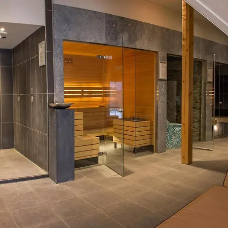 House With Infrared Sauna, 15 Km From Alkmaar Holiday home